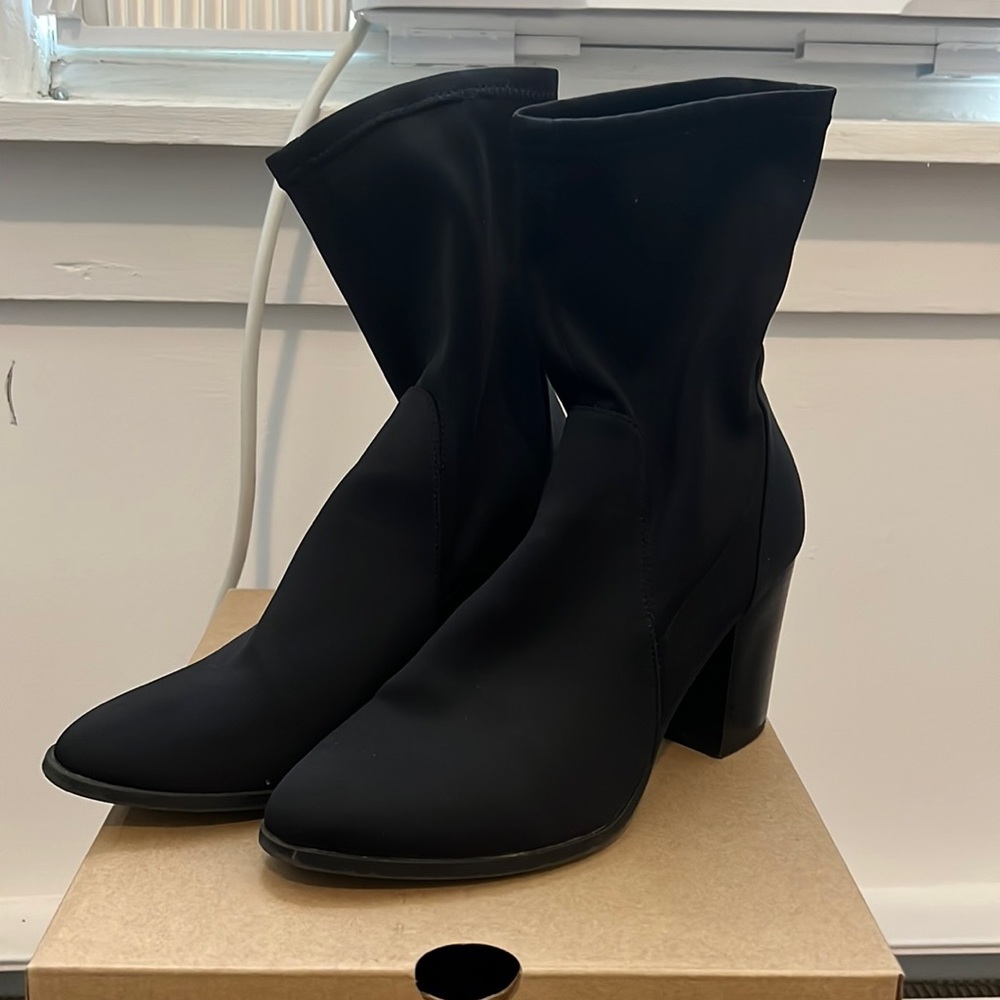 forever 21 chunky heel sock bootie